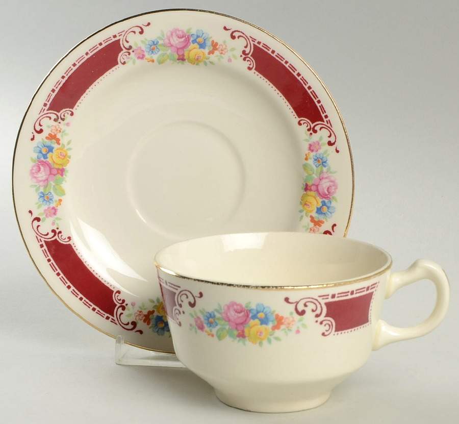 HLC1060 Flat Cup & Saucer Set by Homer Laughlin -1