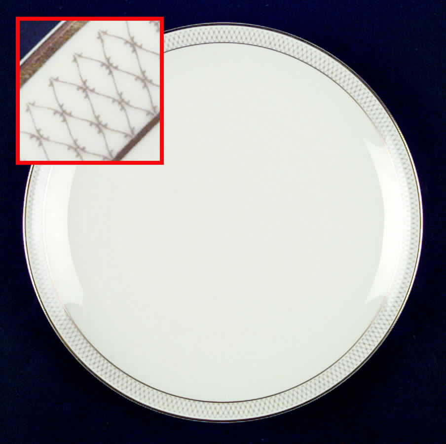 El Dorodo Cream Dinner Plate by Heinrich - H&C-1
