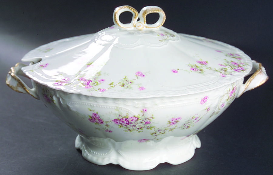 Schleiger 320m Tureen &  Lid by Haviland-1