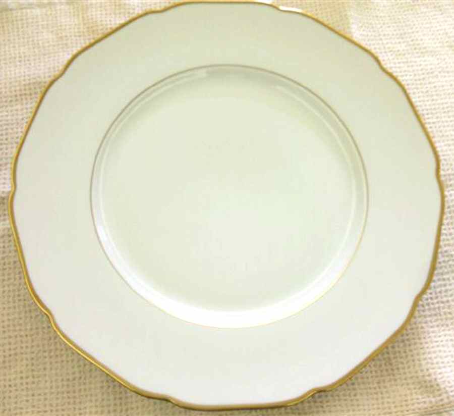 04670 Dinner Plate by Hutschenreuther-1