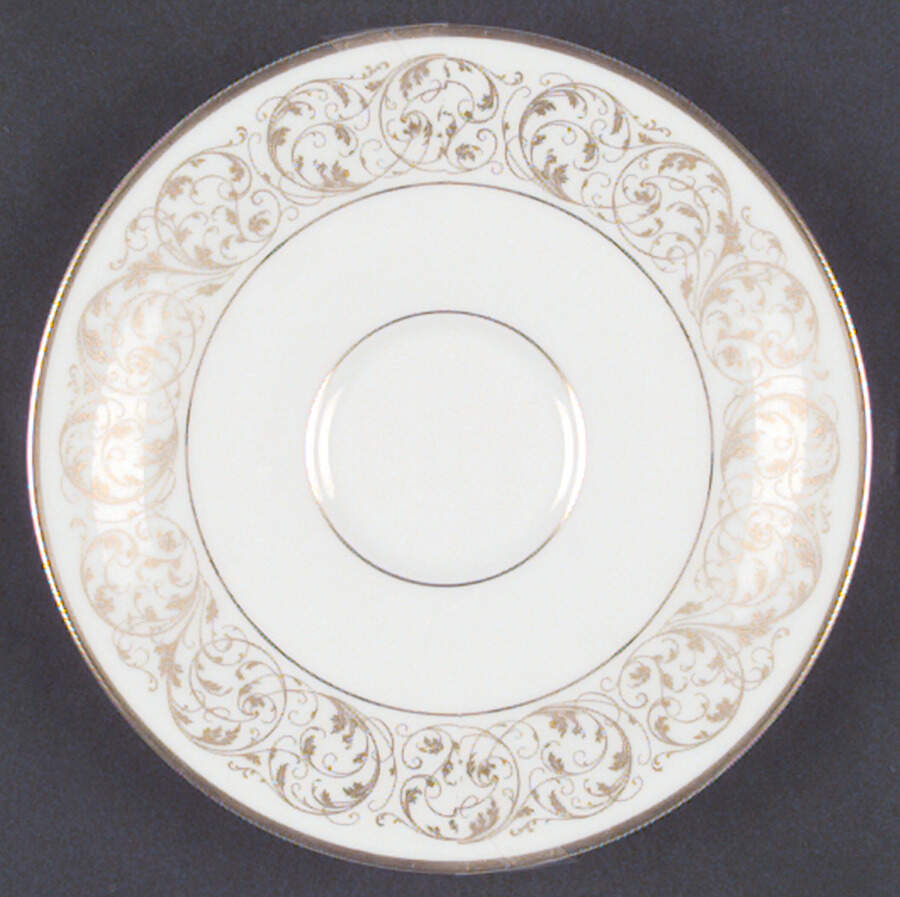 HC605 Saucer by Heinrich - H&C-1