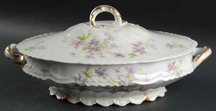 H1076 Oval Covered Vegetable by Haviland-1