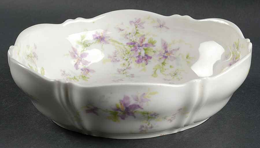 H1076 8" Round Vegetable Bowl by Haviland-1