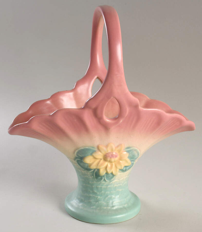 Water Lily Pink Turquoise 10" Handled Basket by Hull-1