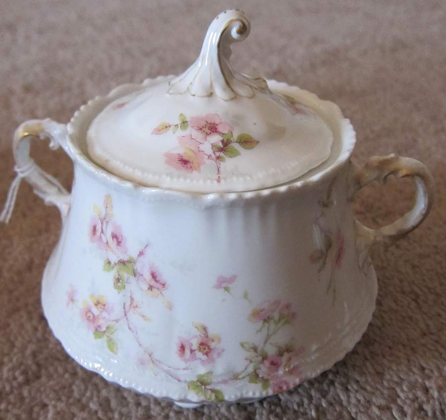 Schleiger 141-2 Sugar Bowl & Lid by Haviland-1