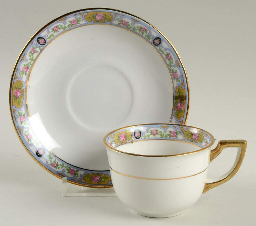 K4315m Flat Demitasse Cup & Saucer Set by Homer Laughlin -1