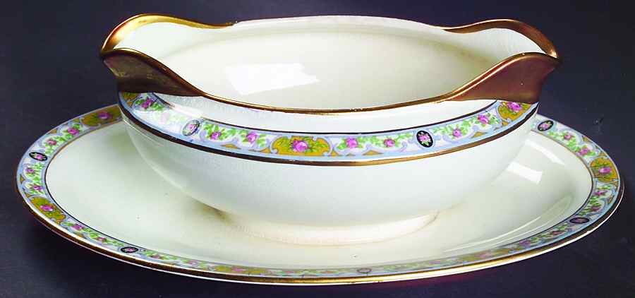 K4315m Gravy Boat with Attached Underplate by Homer Laughlin -1