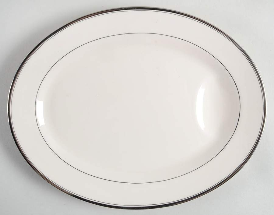 Simplicity 13" Oval Serving Platter by Hope Chest-1