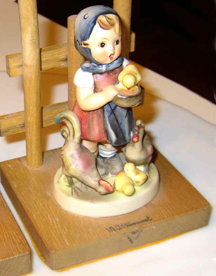 Little Goat Herder-Feeding Time Bookends Tm3-Feeding Time - Boxed by M.I. Hummel-1