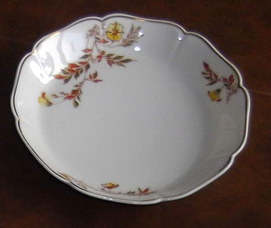 H1098 Saucer by Haviland-1