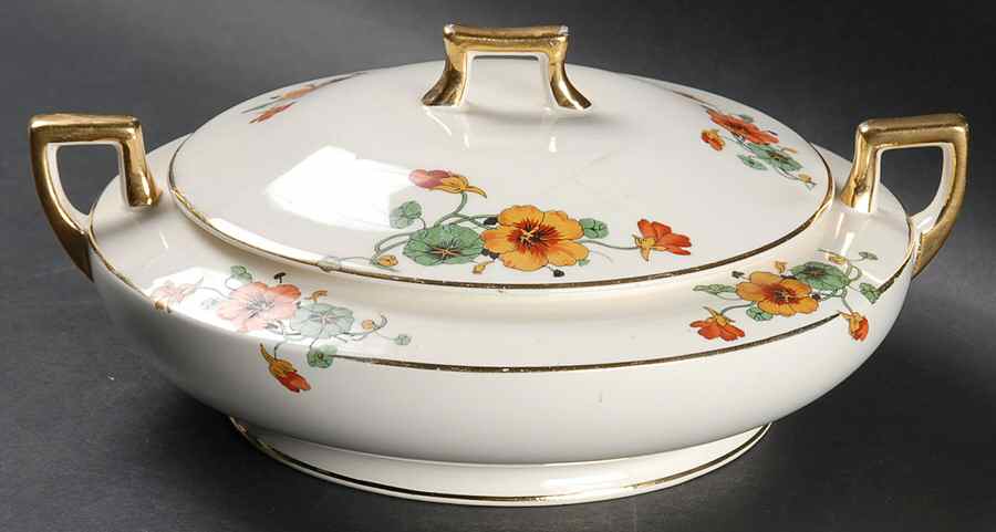 Nasturtium Round Covered Vegetable by Homer Laughlin -1