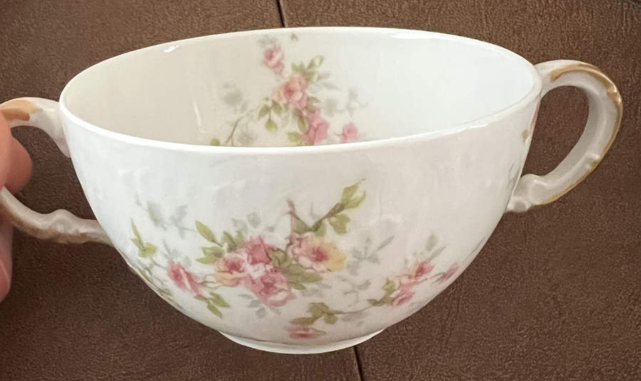 Schleiger 150-5 Flat Bouillon Cup by Haviland-1