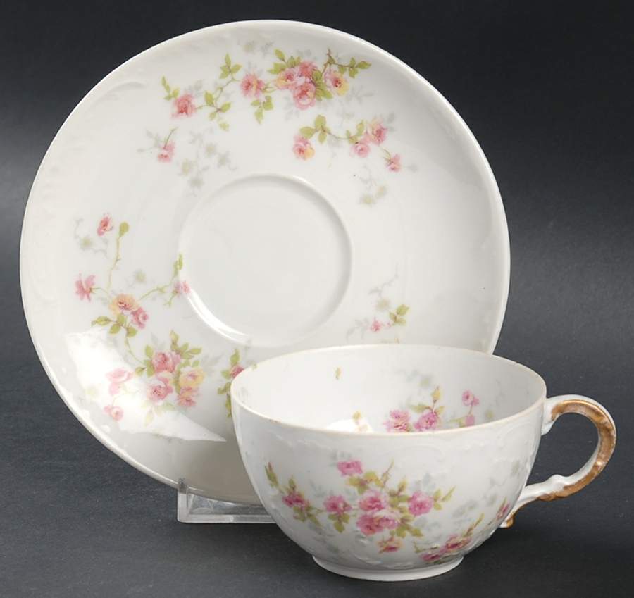Schleiger 150-5 Flat Cup & Saucer Set by Haviland-1