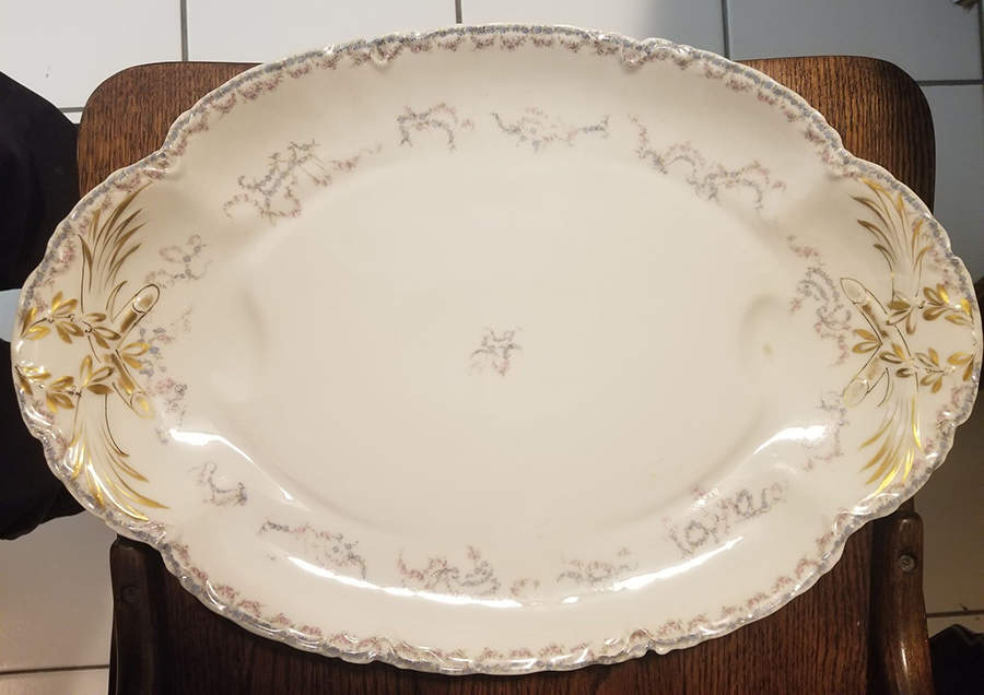 Schleiger 914b 17" Oval Serving Platter by Haviland-1