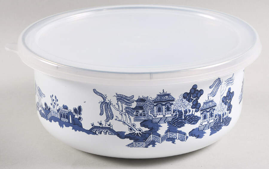 Blue Willow 6" Metal Mixing Bowl & Plastic Lid by Heritage Mint-1
