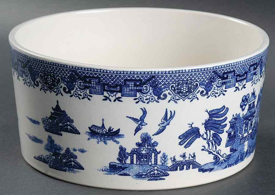 Blue Willow 7" Souffle by Heritage Mint-1
