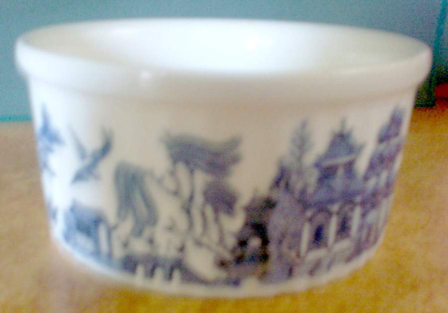 Blue Willow Ramekin by Heritage Mint-1