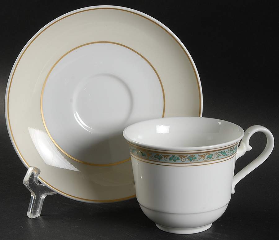 Villa Medici Flat Cup & Saucer Set by Heinrich - H&C-1