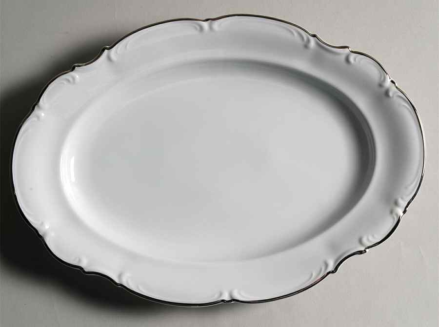 Orleans 12" Oval Serving Platter by Hutschenreuther-1