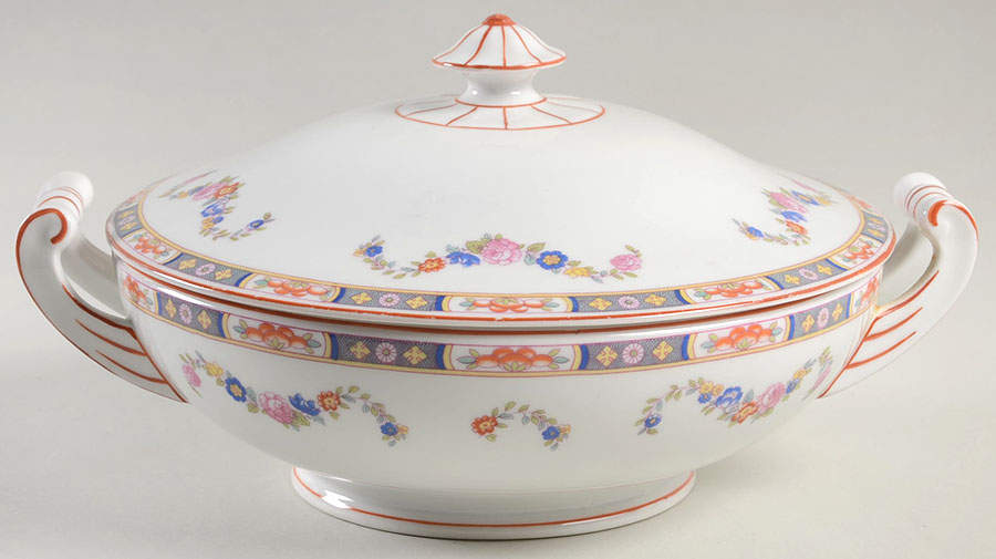 HWC7 Round Covered Vegetable by HW (Germany, Czech)-1