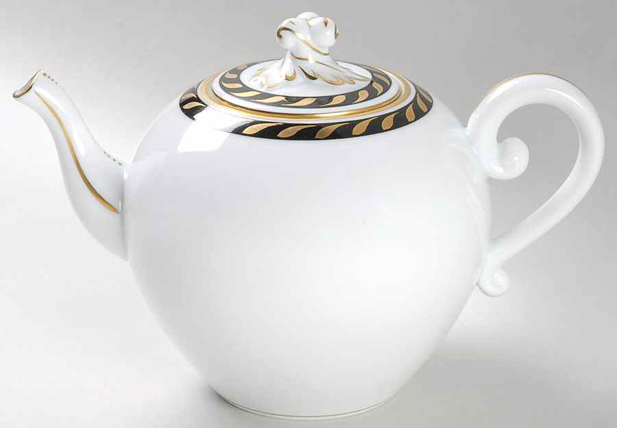 Candlelight Black Teapot & Lid by Herend-1