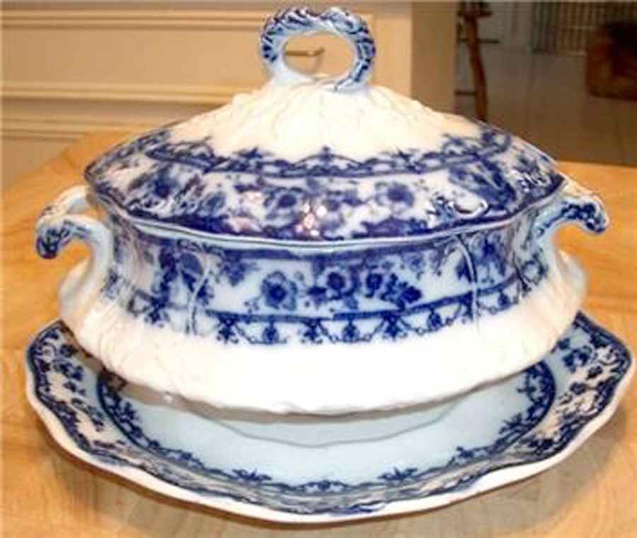 Warwick Sauce Boat & Lid with Underplate by Sampson Hancock & Sons-1