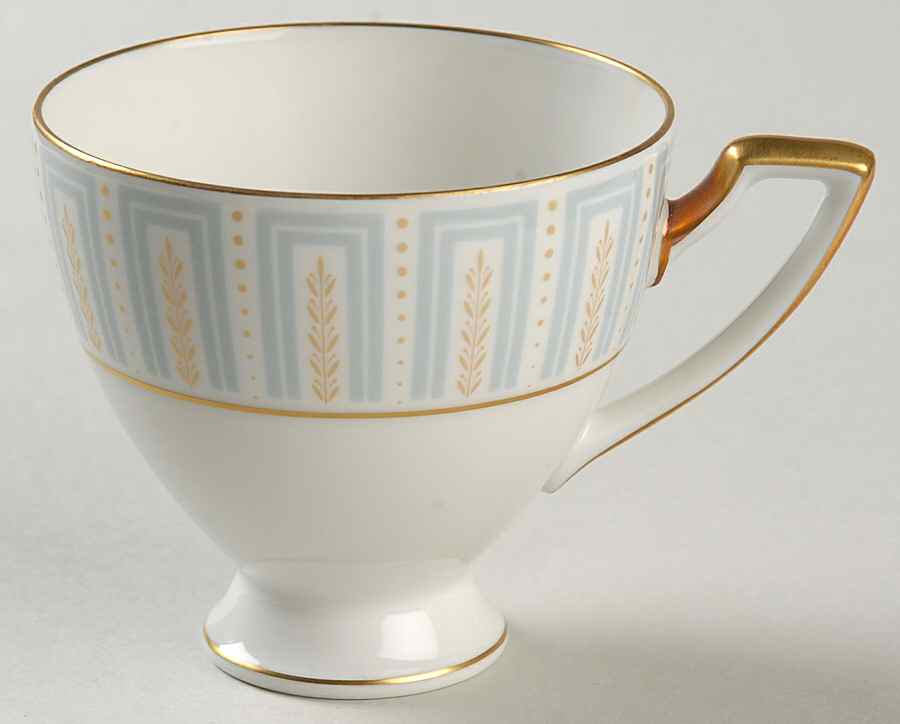 19239 Footed Cup by Heinrich - H&C-1