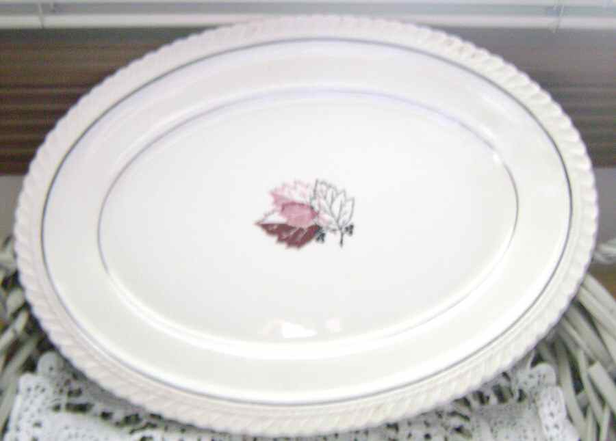HAR74 14" Oval Serving Platter by Harker-1