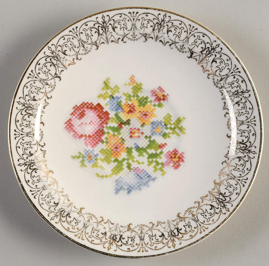 HLC1178 Saucer by Homer Laughlin -1