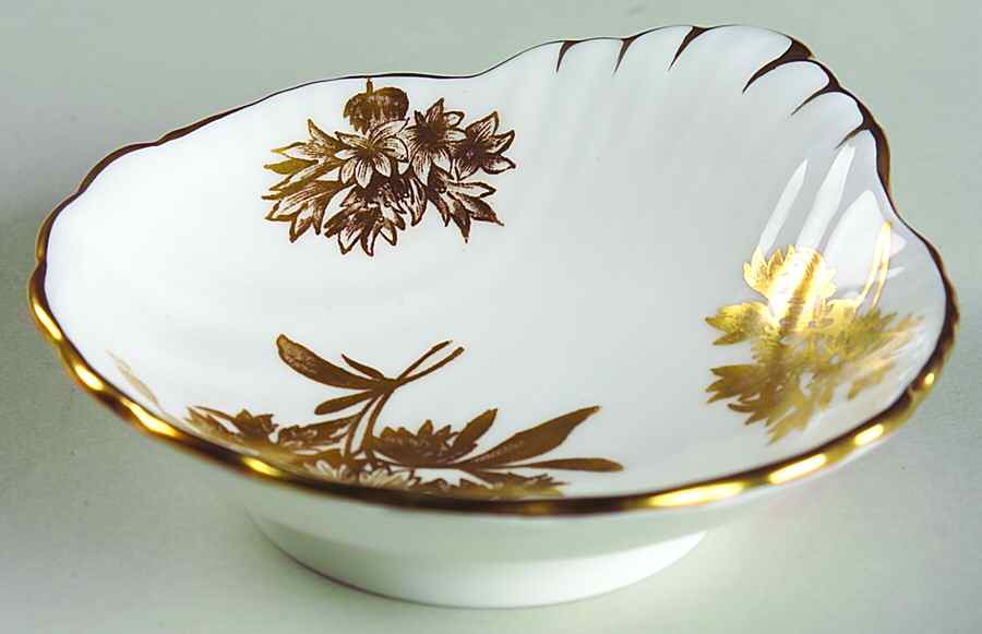 Golden Cornflower Shell Shaped Dish by Hammersley-1