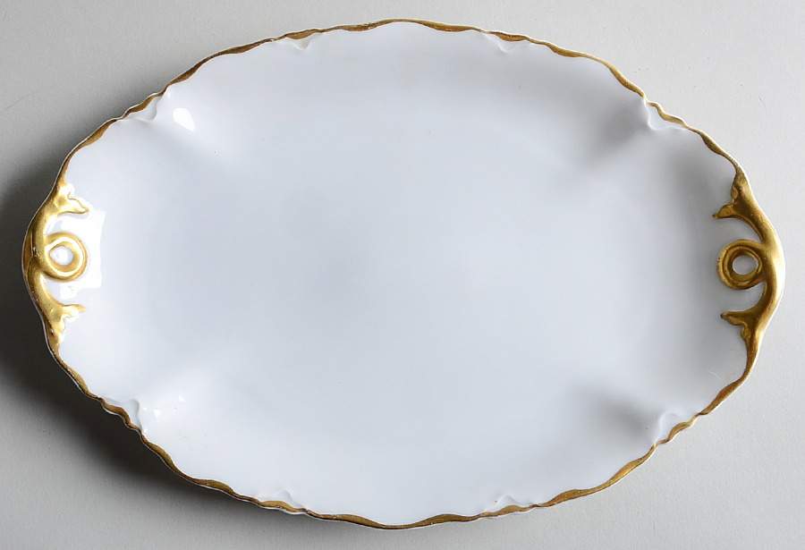 Empress 11" Oval Serving Platter by Heinrich - H&C-1
