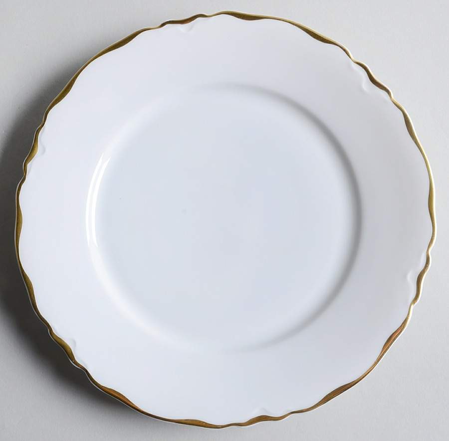 Empress Luncheon Plate by Heinrich - H&C-1