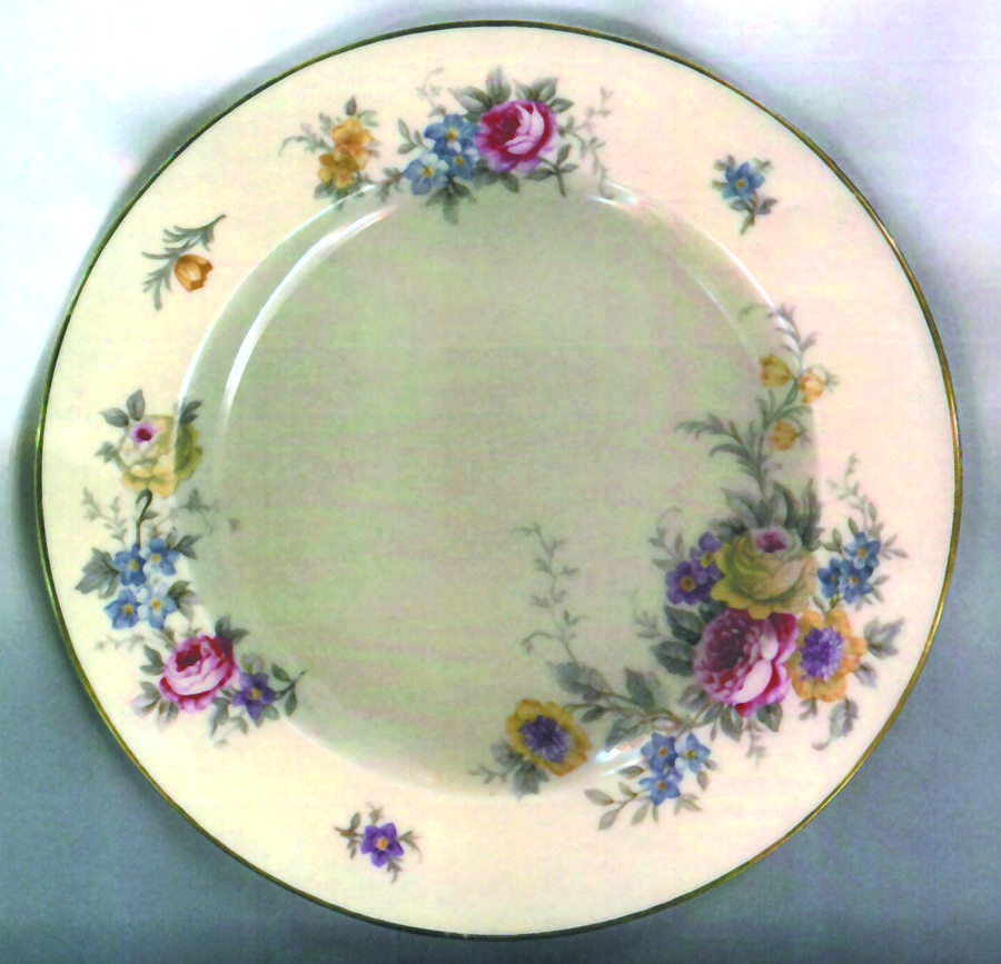 HUT817 Bread & Butter Plate by Hutschenreuther-1
