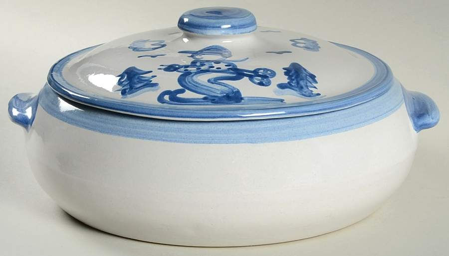 Skier 1.25 Qt Round Covered Casserole by M A Hadley-1