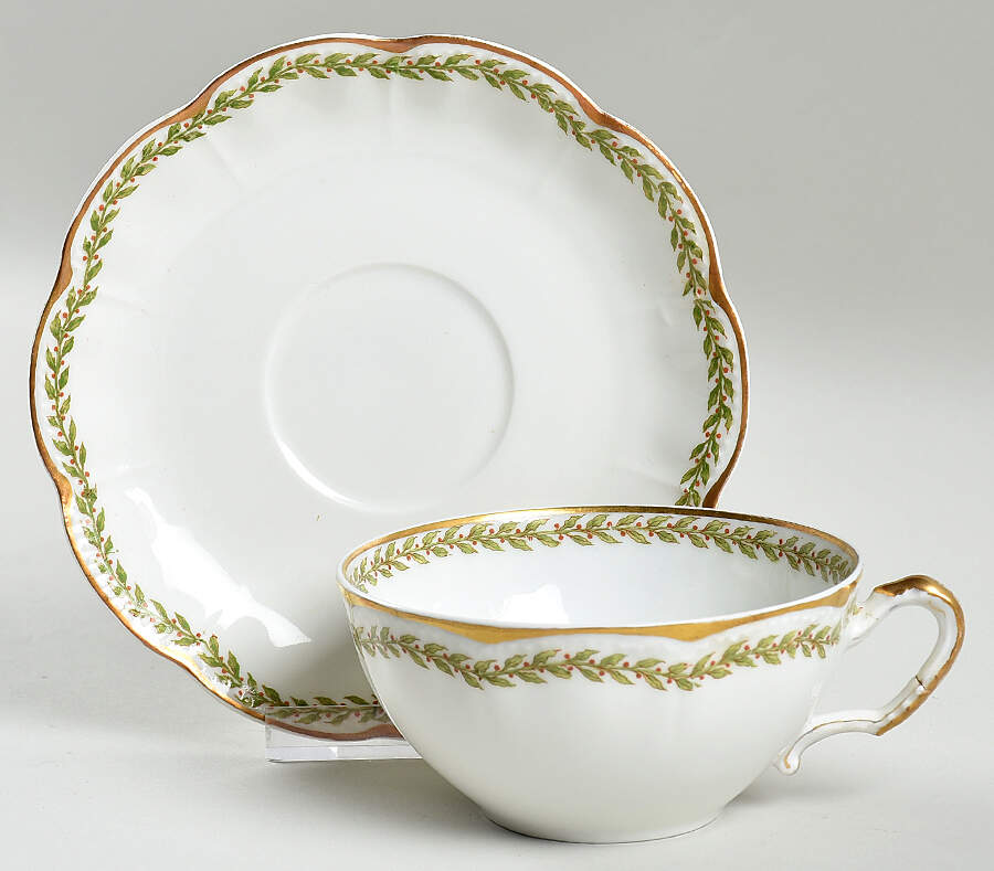 Schleiger 751a Flat Cup & Saucer Set by Haviland-1