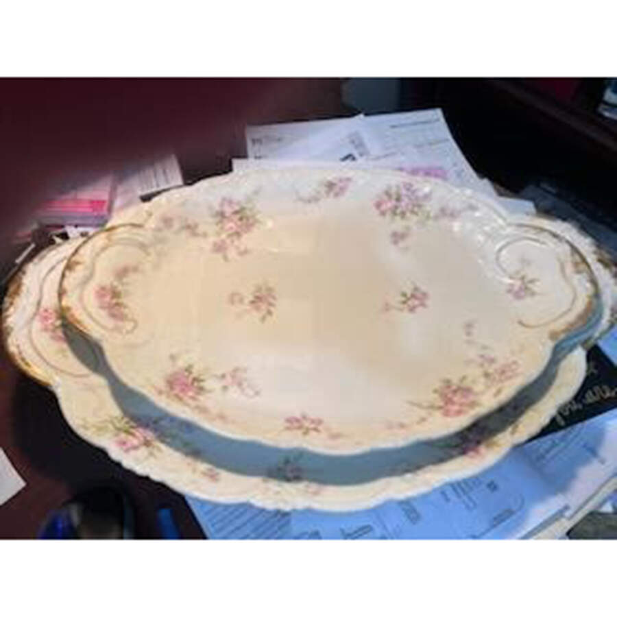 Schleiger 137-2 19" Oval Serving Platter by Haviland-1