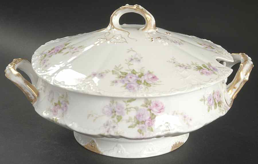 Schleiger 137-2 Tureen &  Lid by Haviland-1