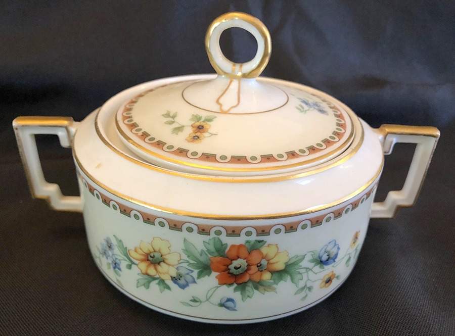 10797 Sugar Bowl & Lid by Heinrich - H&C-1