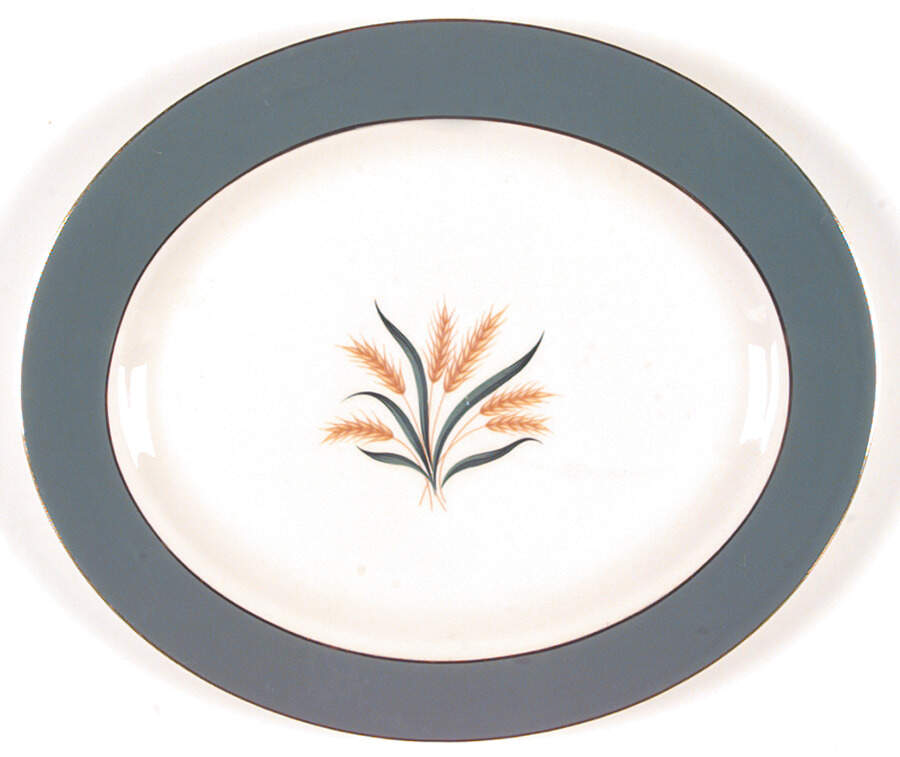 CV54 11" Oval Serving Platter by Homer Laughlin -1