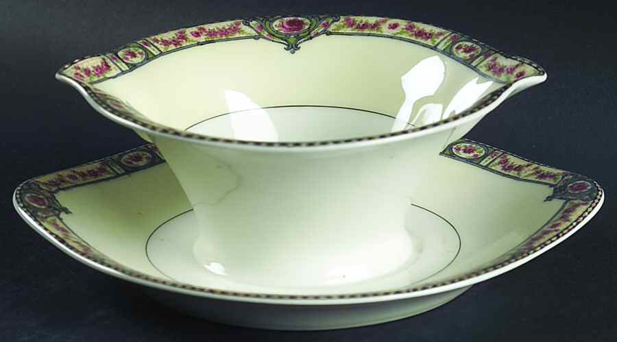 Schleiger 344-1 Gravy Boat with Attached Underplate by Haviland-1