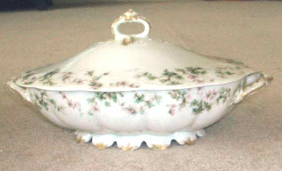 Schleiger 32H Oval Covered Vegetable by Haviland-1