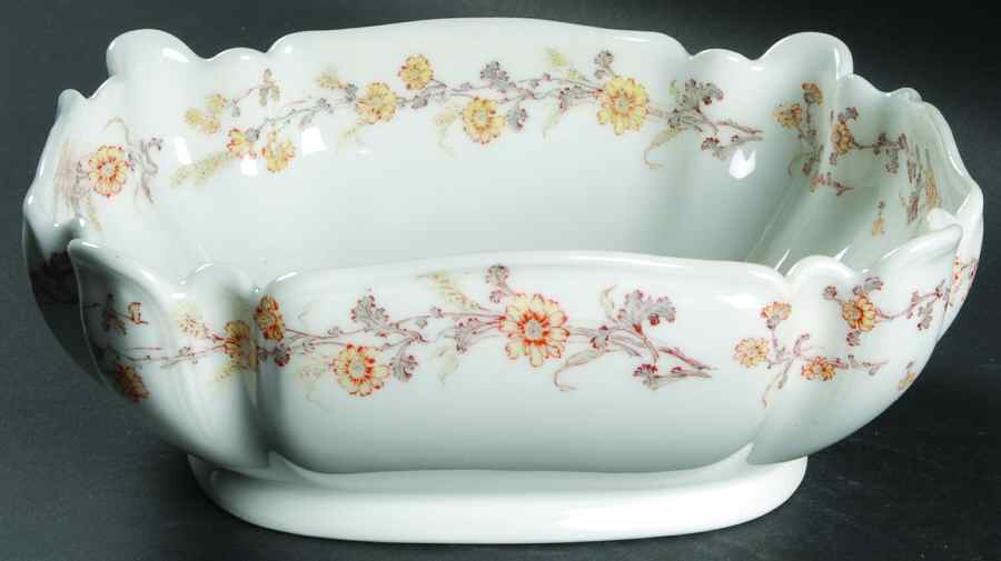 Schleiger 43 Dinner Plate by Haviland-1