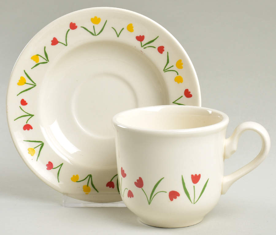Tulips Flat Cup & Saucer Set by Homer Laughlin -1