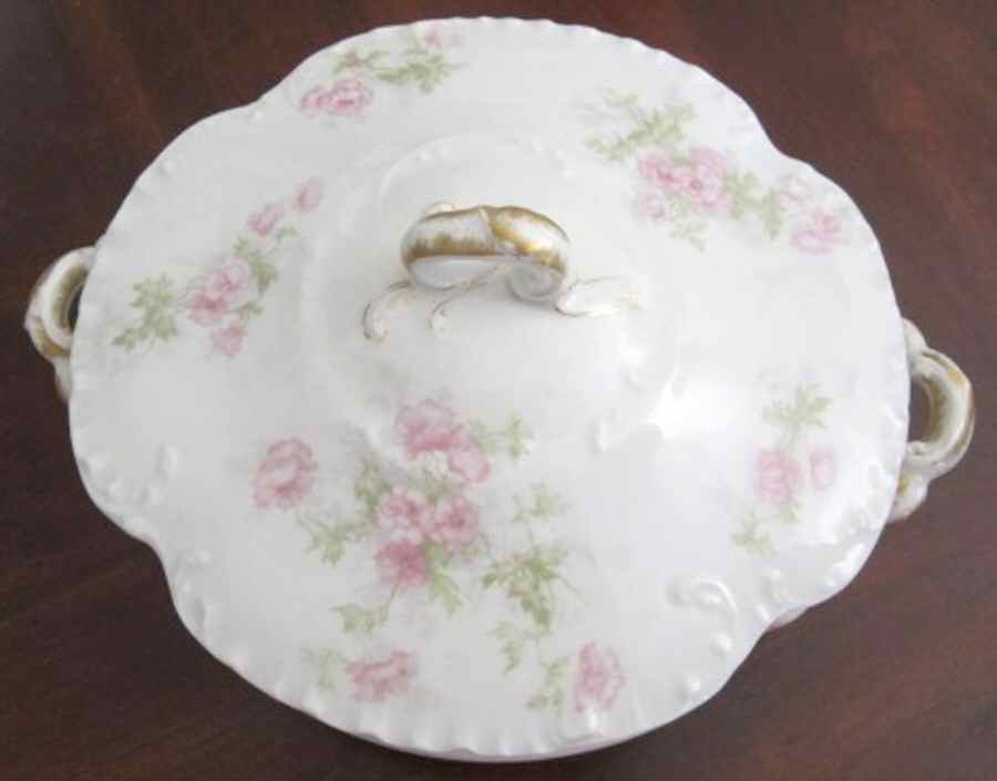 Schleiger 64c Round Covered Vegetable by Haviland-1