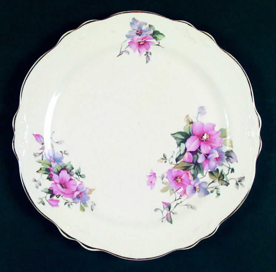 HLC1142 Luncheon Plate by Homer Laughlin -1