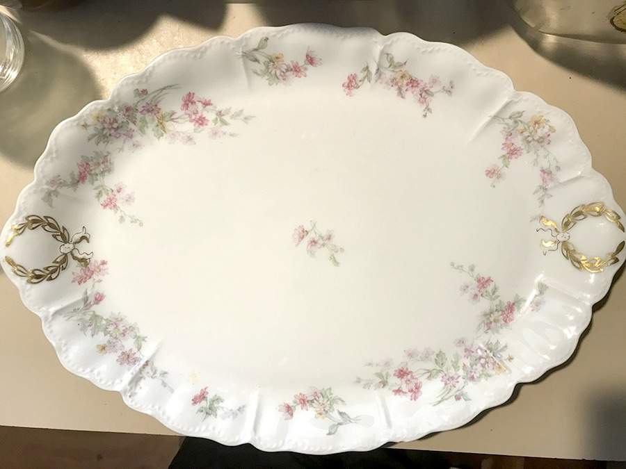 Schleiger 75a 14" Oval Serving Platter by Haviland-1