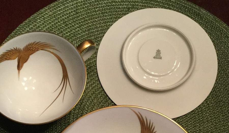 1069 Footed Cup & Saucer Set by Heinrich - H&C-1