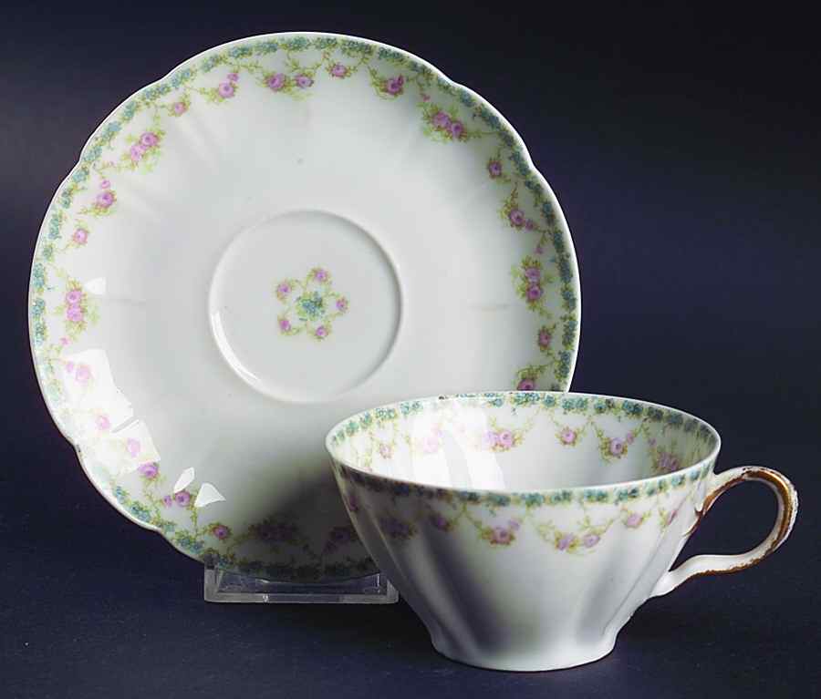 Schleiger 82A Flat Cup & Saucer Set by Haviland-1