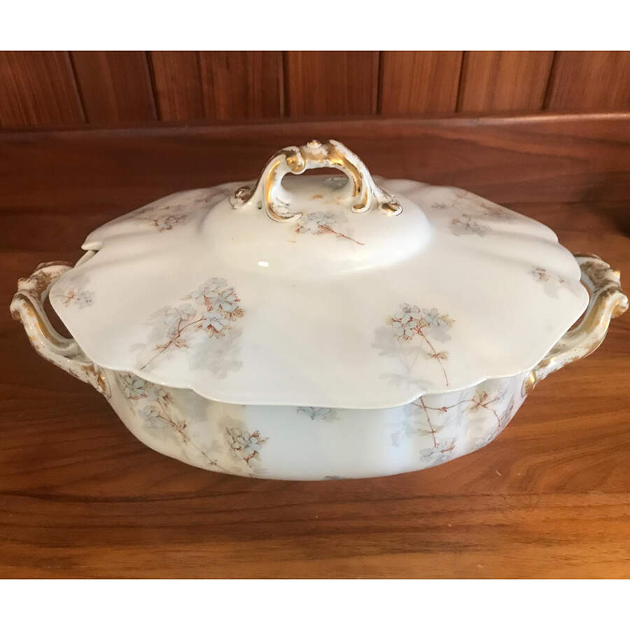 Schleiger 83b Tureen &  Lid by Haviland-1
