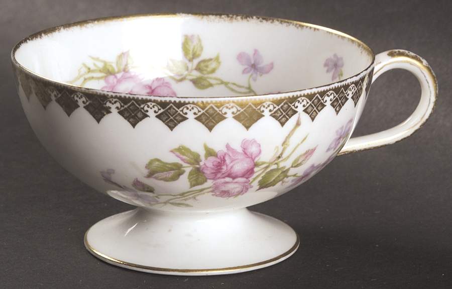 Schleiger 87l Footed Cup by Haviland-1